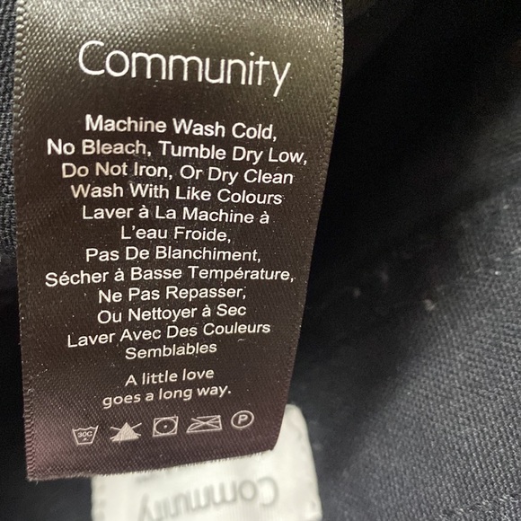 NWT: Black community aritizia pants - Picture 7 of 9